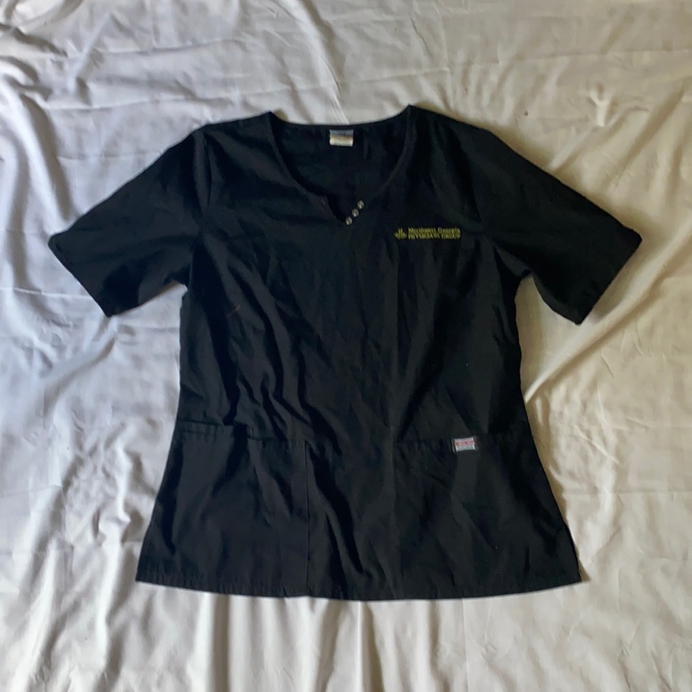 Scrub top